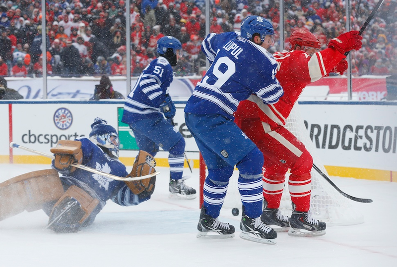 Illustration for article titled The Winter Classic Looks Awesome As Always